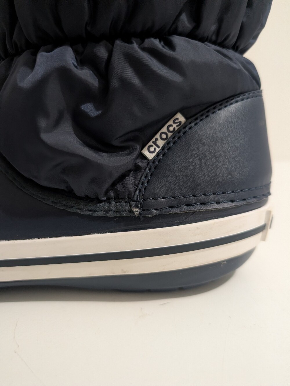 CROCS Women’s Blue/White Puff Winter/Rain Nylon Shaft Boots Size 10 - Picture 2 of 6